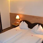 Gaestehaus Elisabeth Konukevi Radstadt