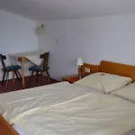 Pensjonat Gaestehaus Elisabeth 3*