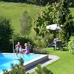 Pensjonat Gaestehaus Elisabeth 3*