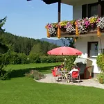 Pensjonat Gaestehaus Elisabeth Radstadt