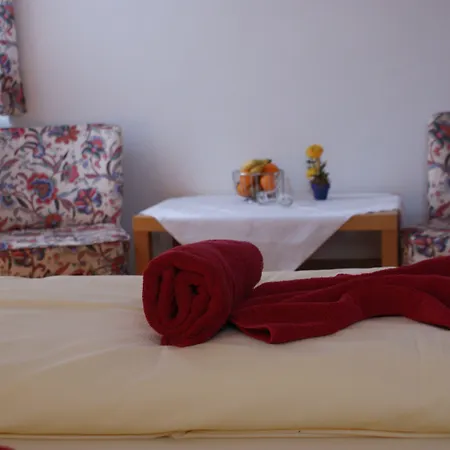 Πανσιόν Gaestehaus Elisabeth 3*