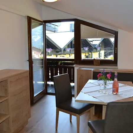 Pensionat Gaestehaus Elisabeth 3*