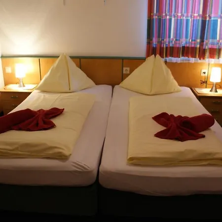 Gaestehaus Elisabeth 招待所 拉德施塔特